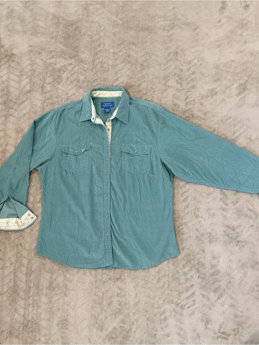Natural Reflections Sage Green Corduroy Long Sleeve Shirt Floral Edging Size L